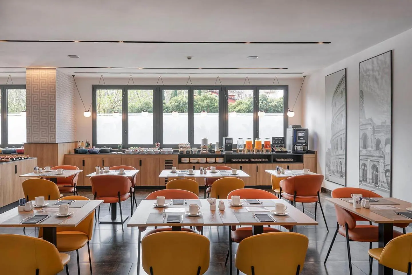 Hotel H10 Roma Citta 4*, Řím Itálie